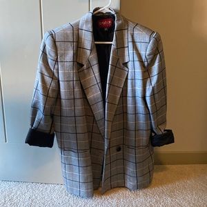 Vintage Sasson blazer in size 14/15.